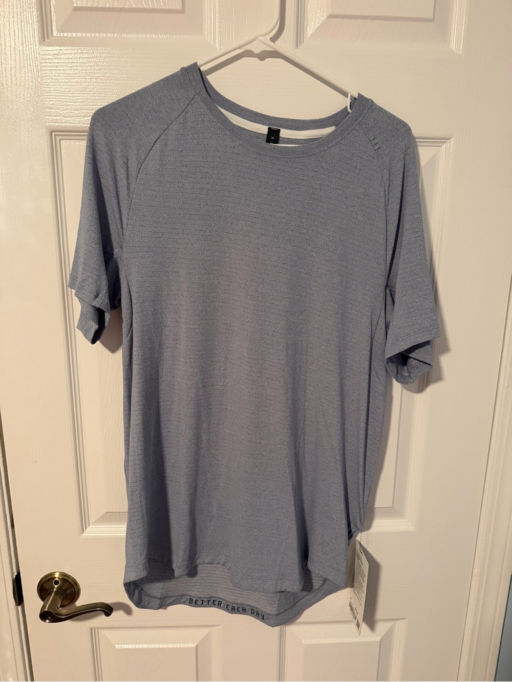 Light Blue Men’s lululemon drysense short sleeve tee